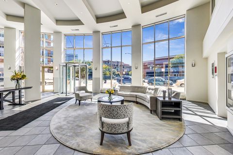 Tiny photo for 1000 W Adams Street #203, Chicago, IL 60607 (MLS # 12510815)