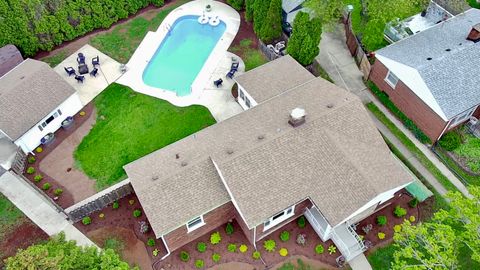 Tiny photo for 10072 Drury Lane, Westchester, IL 60154 (MLS # 12637742)