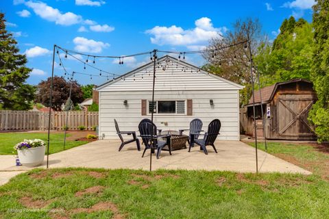 Tiny photo for 10072 Drury Lane, Westchester, IL 60154 (MLS # 12637742)