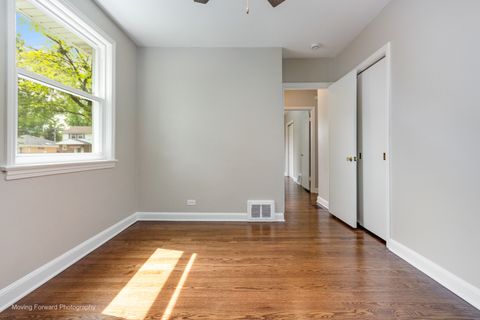 Tiny photo for 10072 Drury Lane, Westchester, IL 60154 (MLS # 12637742)