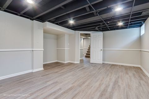 Tiny photo for 10072 Drury Lane, Westchester, IL 60154 (MLS # 12637742)