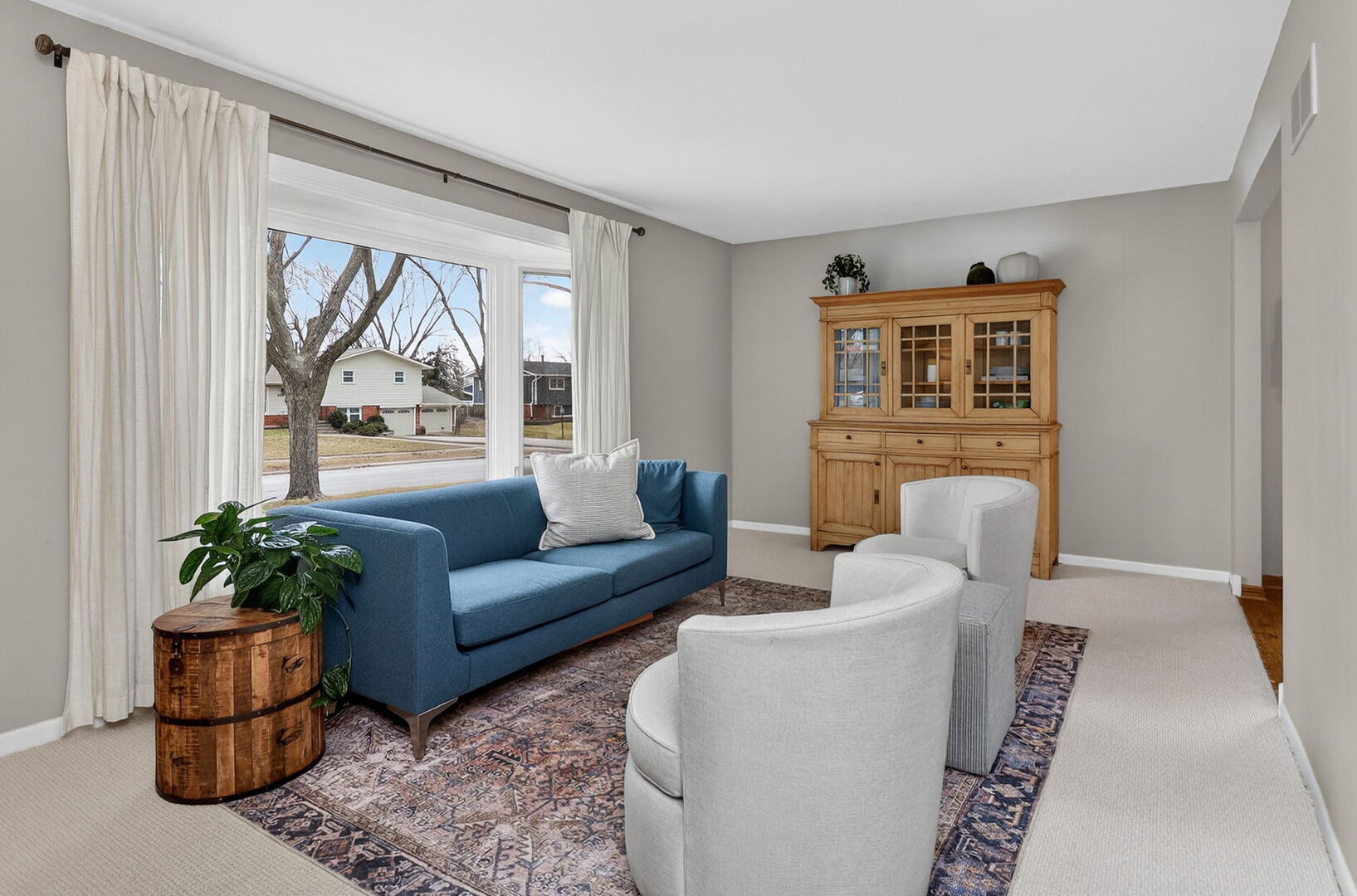 6766 Valley View Drive