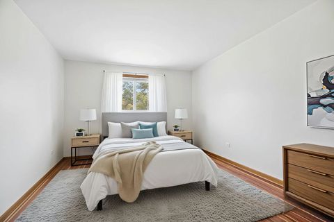 Tiny photo for 9721 S Cicero Avenue #3E, Oak Lawn, IL 60453 (MLS # 12632859)
