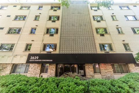 Photo of 2629 N Hampden Court #204, Chicago, IL 60614 (MLS # 12459749)