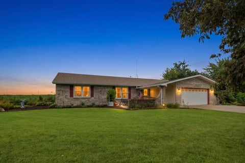 Tiny photo for 24208 W Frances Court, Shorewood, IL 60404 (MLS # 12734230)