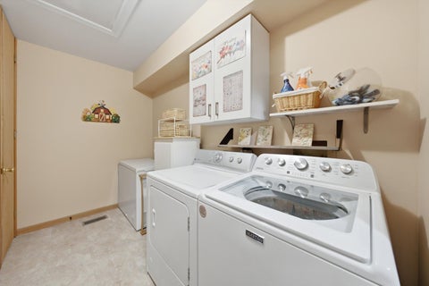 Tiny photo for 24208 W Frances Court, Shorewood, IL 60404 (MLS # 12734230)