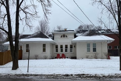 Photo of 925 Elm Street, Winnetka, IL 60093 (MLS # 12559211)