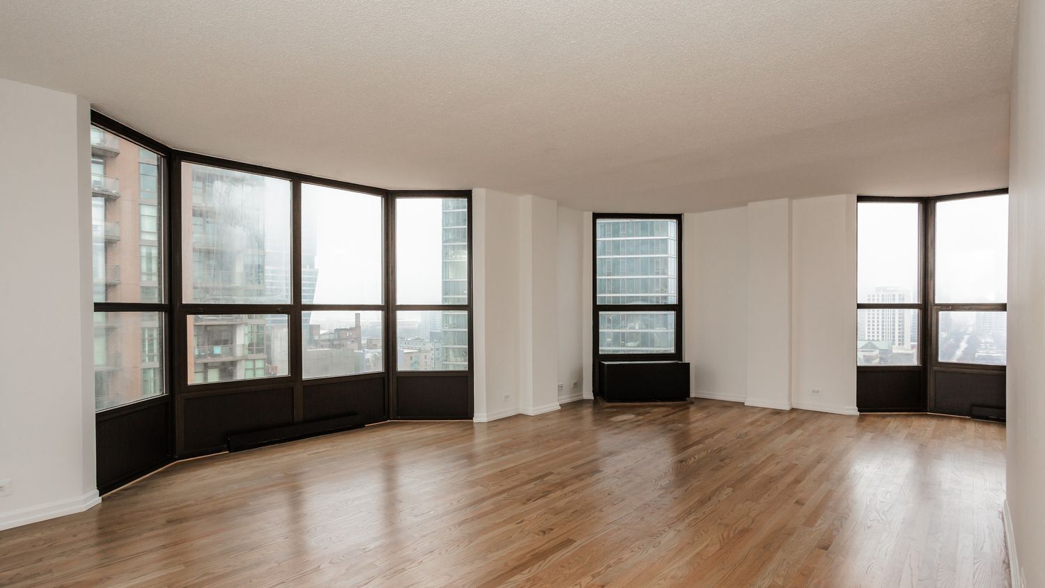 899 S Plymouth Court 1508