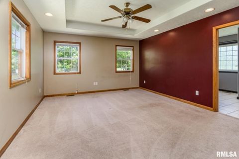 Tiny photo for 309 EVERGREEN Trail, Herrin, IL 62948 (MLS # EB460655)