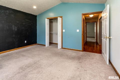 Tiny photo for 309 EVERGREEN Trail, Herrin, IL 62948 (MLS # EB460655)