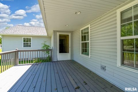 Tiny photo for 309 EVERGREEN Trail, Herrin, IL 62948 (MLS # EB460655)