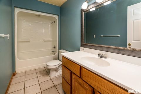 Tiny photo for 309 EVERGREEN Trail, Herrin, IL 62948 (MLS # EB460655)