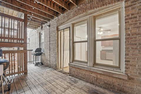 Tiny photo for 7404 N Oakley Avenue #1, Chicago, IL 60645 (MLS # 12671597)