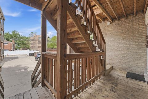 Tiny photo for 7404 N Oakley Avenue #1, Chicago, IL 60645 (MLS # 12671597)
