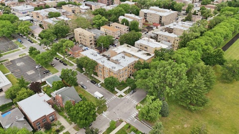 Tiny photo for 7404 N Oakley Avenue #1, Chicago, IL 60645 (MLS # 12671597)