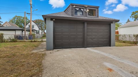 Tiny photo for 406 S 10th Avenue, Maywood, IL 60153 (MLS # 12495538)