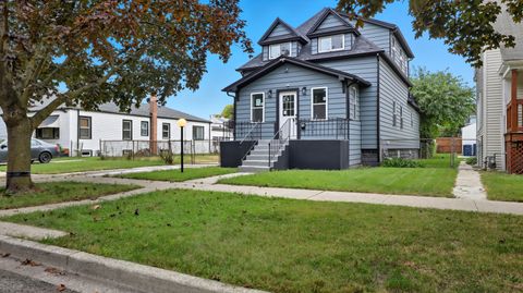 Tiny photo for 406 S 10th Avenue, Maywood, IL 60153 (MLS # 12495538)