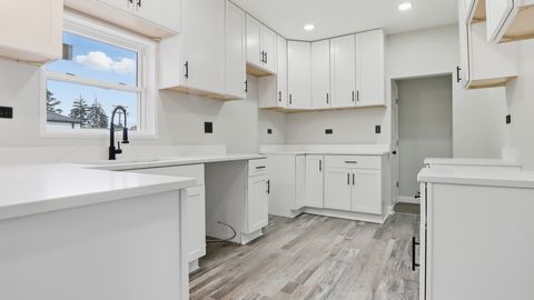 Tiny photo for 406 S 10th Avenue, Maywood, IL 60153 (MLS # 12495538)