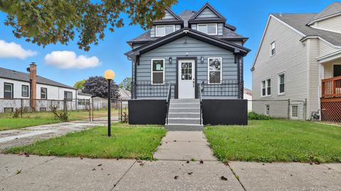 Tiny photo for 406 S 10th Avenue, Maywood, IL 60153 (MLS # 12495538)