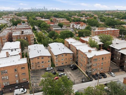 Tiny photo for 714 N Austin Boulevard, Oak Park, IL 60302 (MLS # 12692562)