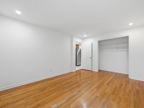 Tiny photo for 714 N Austin Boulevard, Oak Park, IL 60302 (MLS # 12692562)