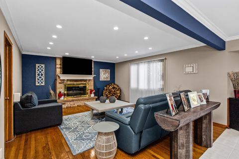 Tiny photo for 8208 W Park Avenue, Niles, IL 60714 (MLS # 12532898)