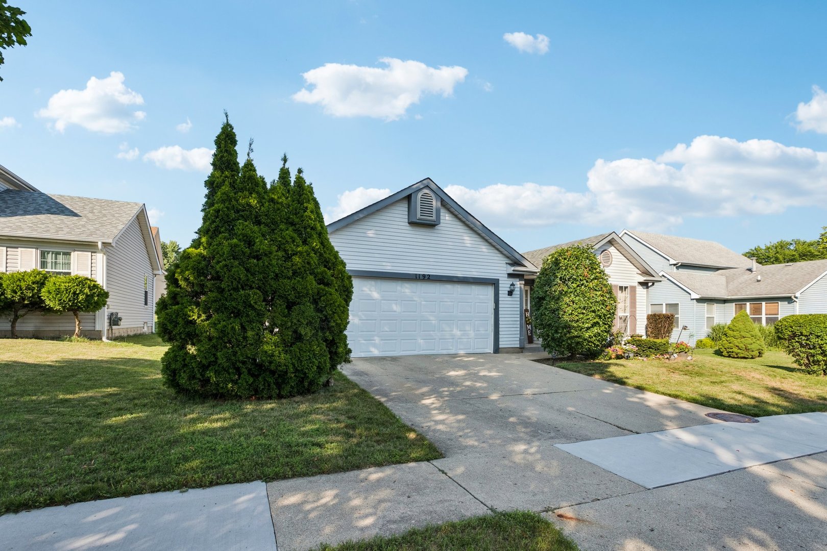 1192 Sumac Trail