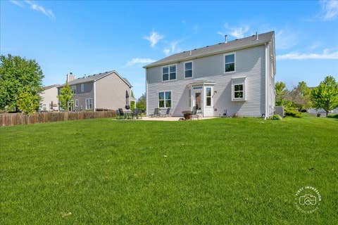 Tiny photo for 2812 Plante Road, North Aurora, IL 60542 (MLS # 12622658)