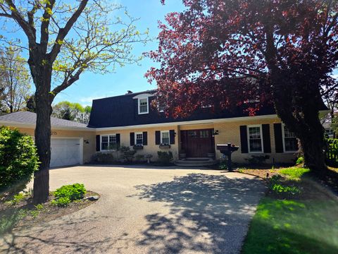 1215 Heather Lane Glenview IL 60025