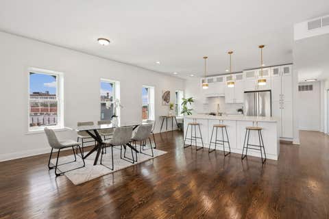 Tiny photo for 958 W Willow Street #4, Chicago, IL 60614 (MLS # 12714207)