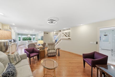 Tiny photo for 3580 Londonderry Court, Hoffman Estates, IL 60067 (MLS # 12701100)