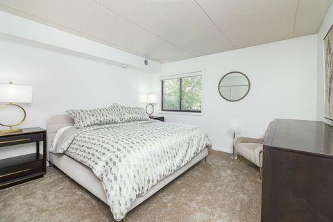 Tiny photo for 8000 Woodglen Lane #101, Downers Grove, IL 60516 (MLS # 12478679)