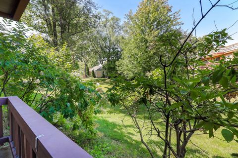 Tiny photo for 8000 Woodglen Lane #101, Downers Grove, IL 60516 (MLS # 12478679)