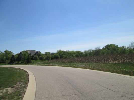 2 JENNIFER CT, BARRINGTON, IL 60010 - Image 4dbbb0d8f031e68cc78b58d4a4a584ca/1932089129