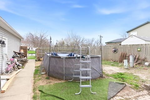 Tiny photo for 1150 Lehnertz Avenue, Aurora, IL 60505 (MLS # 12615465)