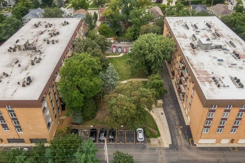 Tiny photo for 445 N Park Boulevard #2C, Glen Ellyn, IL 60137 (MLS # 12766838)