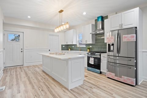 Tiny photo for 308 SCHWAB Street, Thornton, IL 60476 (MLS # 12506094)