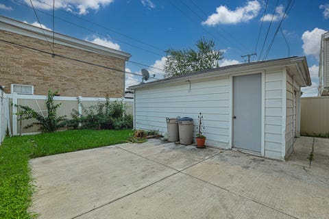 Tiny photo for 9389 Hamlin Avenue, Des Plaines, IL 60016 (MLS # 12732995)