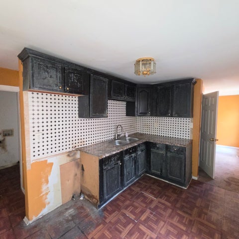 Tiny photo for 11833 S HARVARD Avenue, Chicago, IL 60628 (MLS # 12745857)