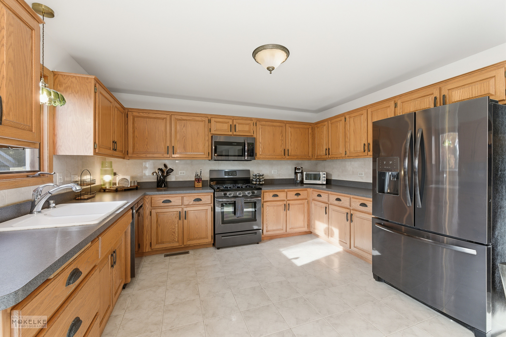 Minooka, Illinois 60447, United States, 4 Bedrooms Bedrooms, ,3 BathroomsBathrooms,Residential,Active,242157