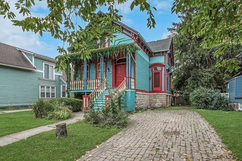 Tiny photo for 2445 High Street, Blue Island, IL 60406 (MLS # 12472245)