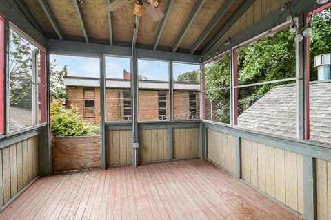 Tiny photo for 2445 High Street, Blue Island, IL 60406 (MLS # 12472245)