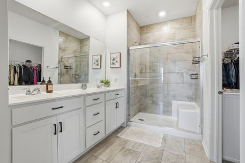 Tiny photo for 26213 S Castle Boulevard, Manhattan, IL 60442 (MLS # 12599004)