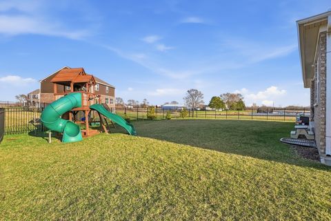 Tiny photo for 26213 S Castle Boulevard, Manhattan, IL 60442 (MLS # 12599004)