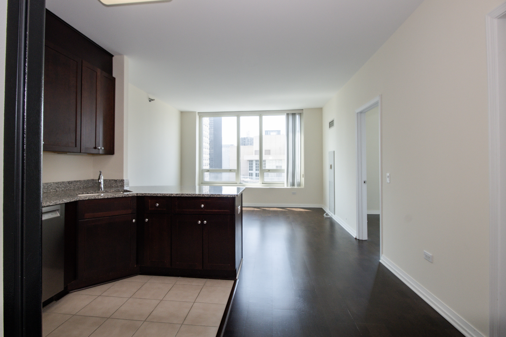 33 W ONTARIO Street 38C