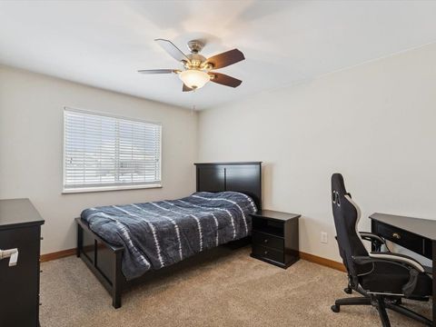 Tiny photo for 116 W Pinehurst Drive, Eldridge, IA 52748 (MLS # 100000348)