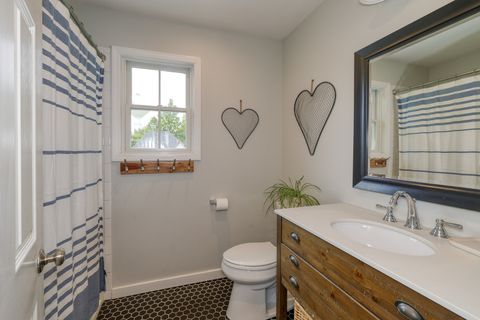 Tiny photo for 624 N Lincoln Avenue, Geneva, IL 60134 (MLS # 12681853)
