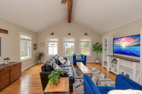 Tiny photo for 624 N Lincoln Avenue, Geneva, IL 60134 (MLS # 12681853)