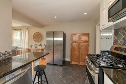 Tiny photo for 624 N Lincoln Avenue, Geneva, IL 60134 (MLS # 12681853)