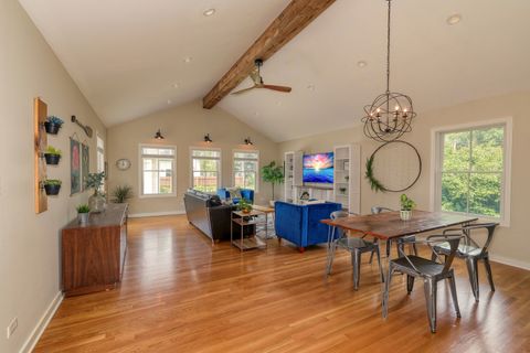 Tiny photo for 624 N Lincoln Avenue, Geneva, IL 60134 (MLS # 12681853)